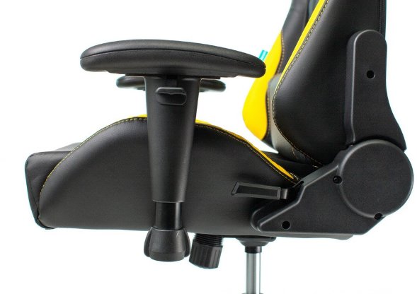 Кресло игровое Zombie VIKING 5 AERO